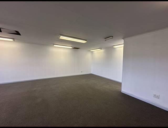 91M² OFFICE TO LET IN HIGHVELD